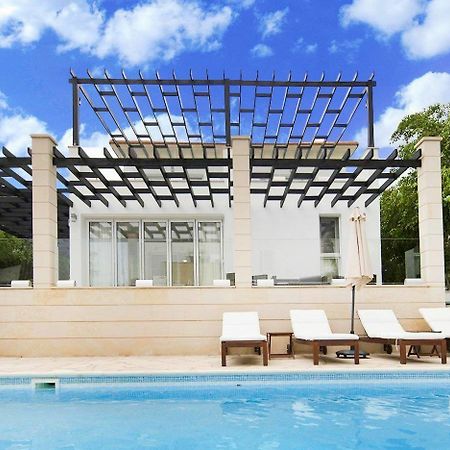 Villa Ariana Coral Bay Bagian luar foto